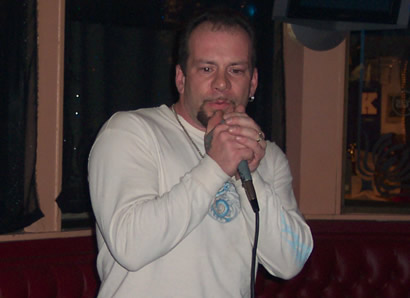Shaggy sings Mr. Brownstone by Guns N' Roses