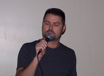 Allen sings Turn The Page by Bob Seger