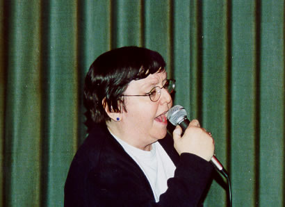 Barb sings (I Never Promised You A) Rose Garden by Lynn Anderson