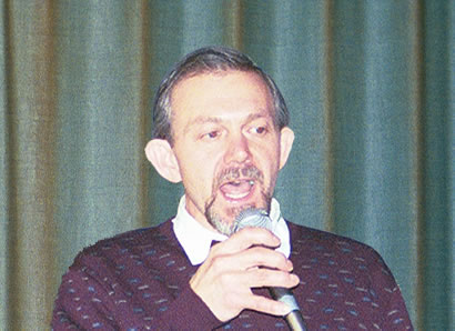 Bob Lowe sings My Girl by The Temptations