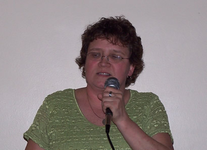 Diane sings Landslide by Fleetwood Mac