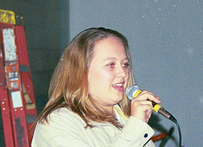 Holly sings How Do I Live by Trisha Yearwood