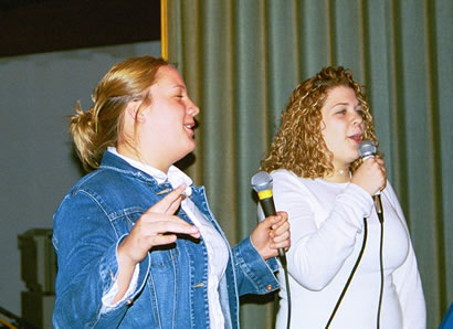 Laura and Reghan sing I Love Rock 'N Roll by Joan Jett and The Blackhearts