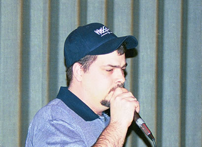 Travis sings Turn The Page by Bob Seger