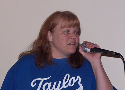 Yvonne sings A Broken Wing by Martina McBride